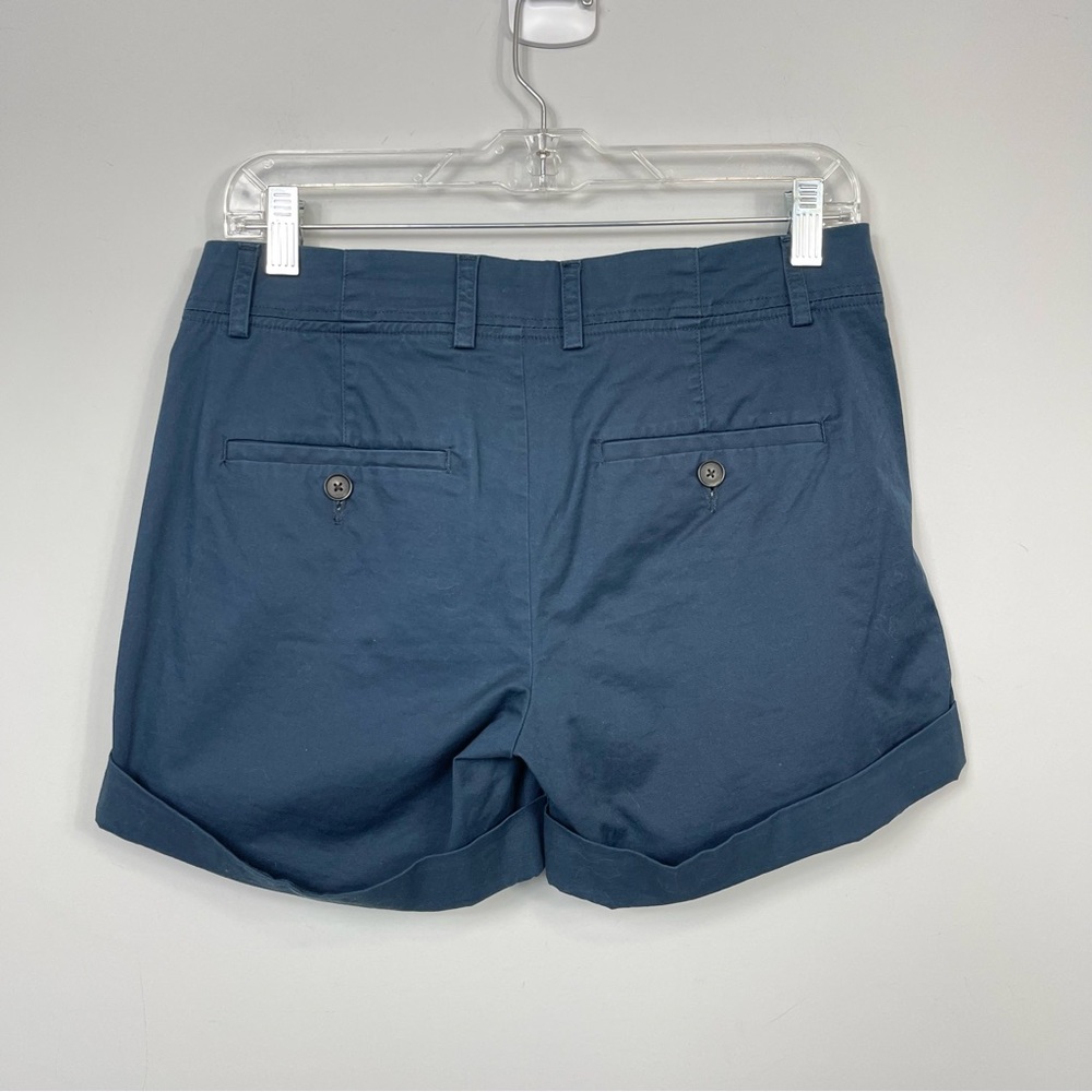 Vince Rolled Cuffed Chino Shorts Blue NWT Classic Preppy Women’s Size 2 - Picture 7 of 15